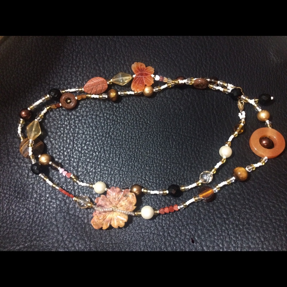 Statement necklace